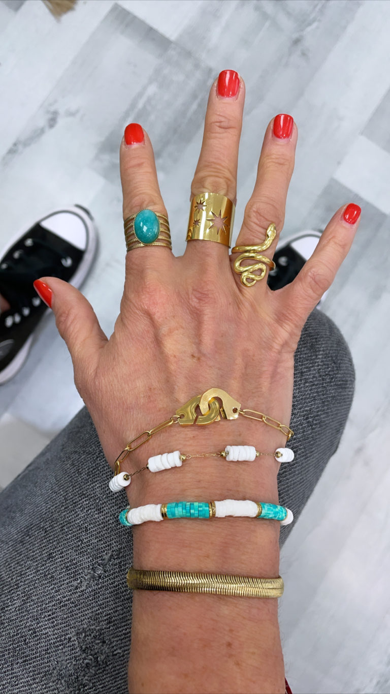 F242C0B7 B7FF 4526 8C92 34F7D819F3F8 768x1365