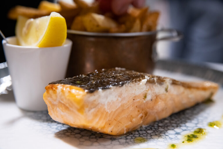 AE5395AA 354D 4F59 9041 92D5ECA0A836 768x512